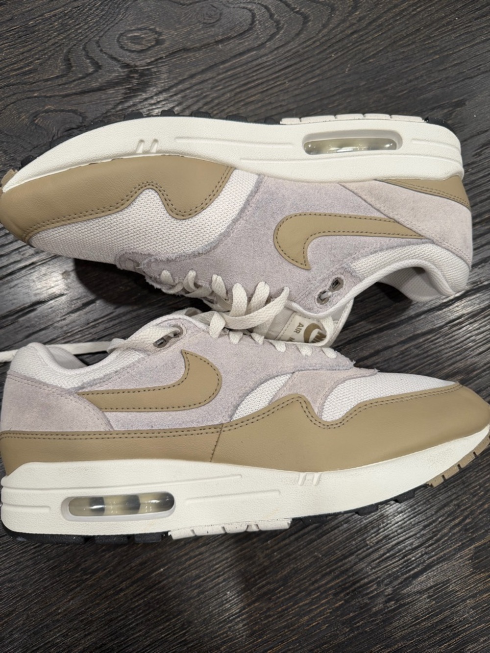 Nike Air Max 1 Essential "Light All Wood Brown size 10